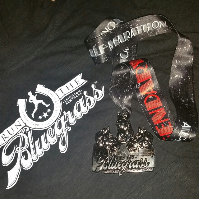 Run the bluegrass hoodie and finishers medal